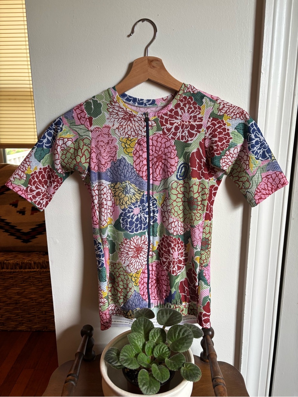 Ostroy Macrophylla Floral Cycling Jersey